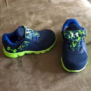 BNWOT Under Armour shoes Toddler size 6